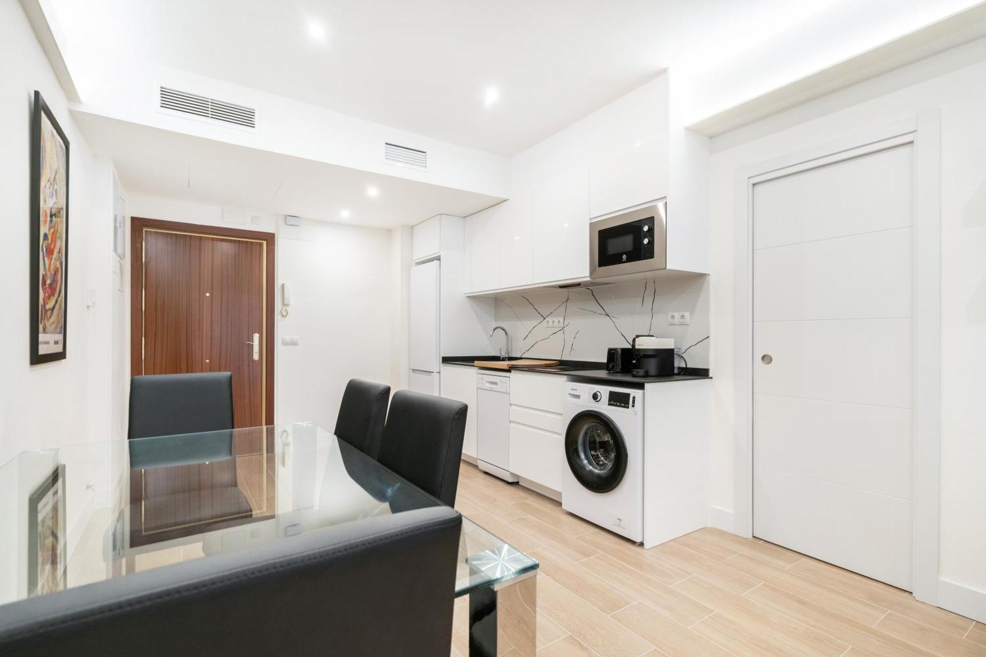 Apartamento Unico En Gran Via Apartment มาดริด ภายนอก รูปภาพ